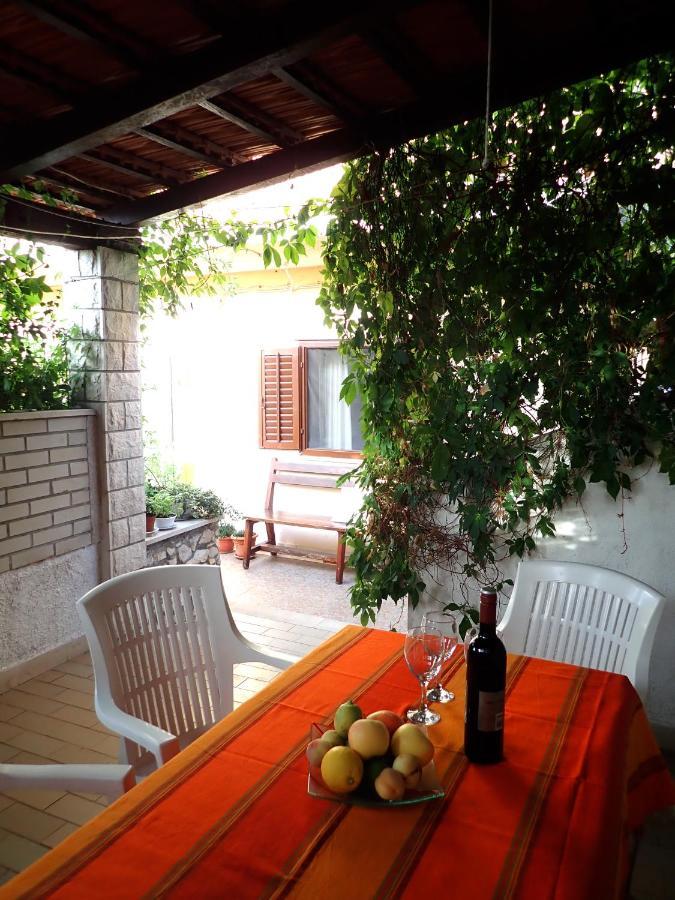Katja Beach Apartment Racisce Exterior photo