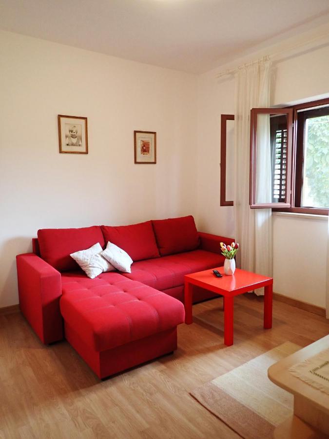Katja Beach Apartment Racisce Exterior photo