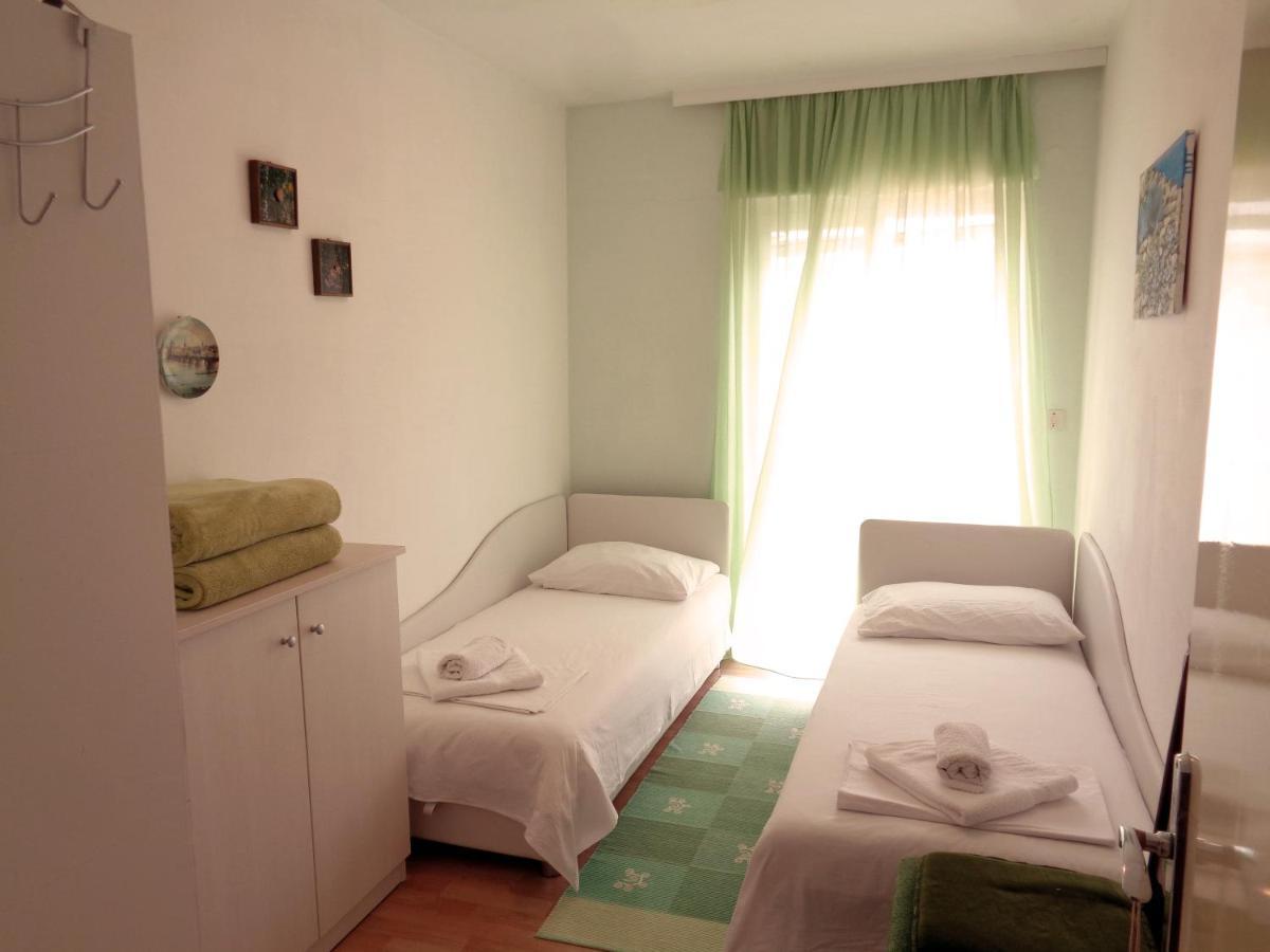 Katja Beach Apartment Racisce Exterior photo