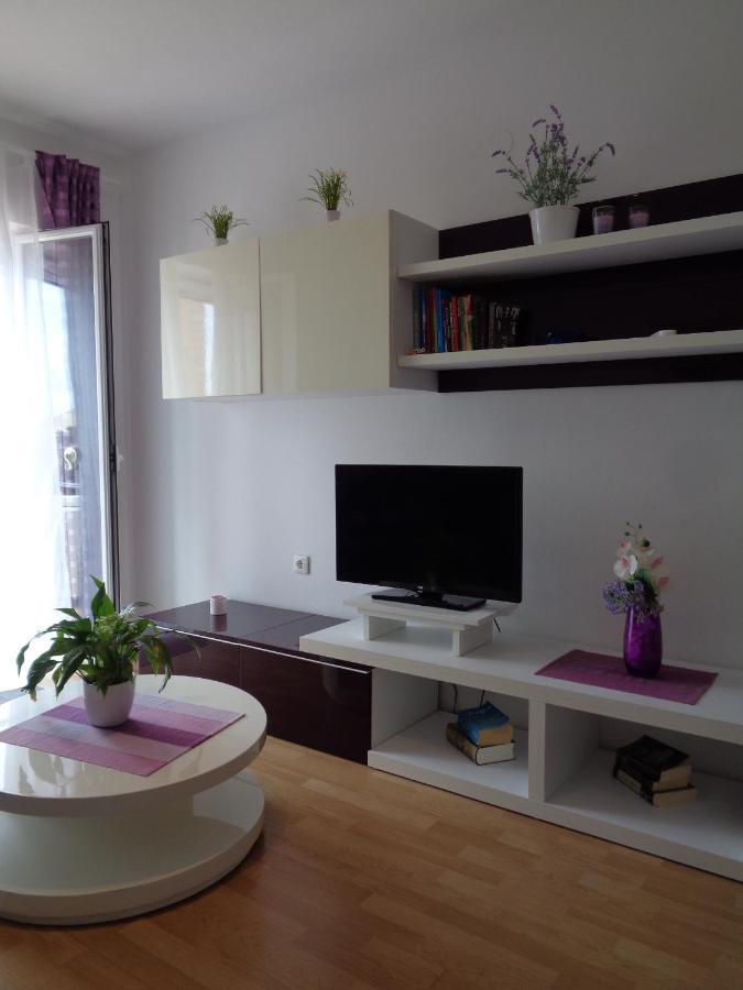Katja Beach Apartment Racisce Exterior photo